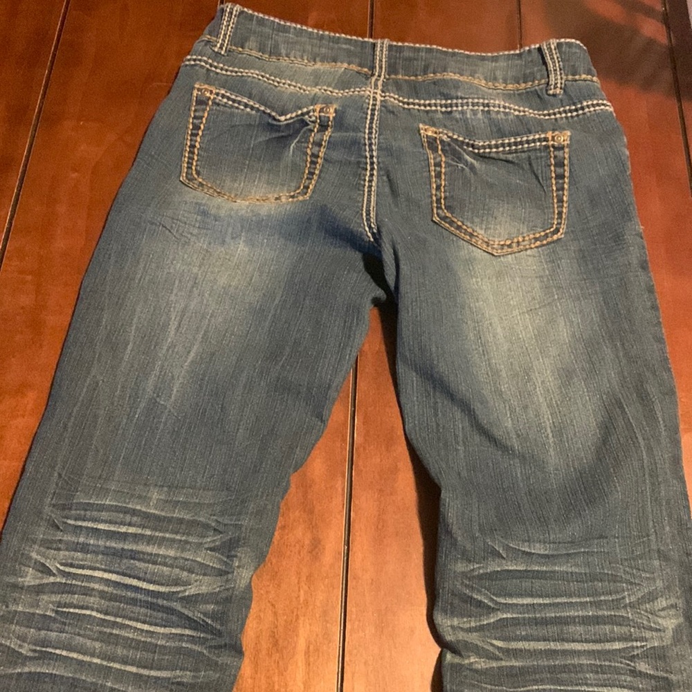 Size 9, No Boundaries Jeans
